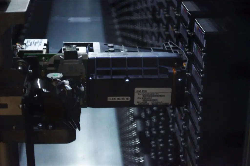 Robot arm